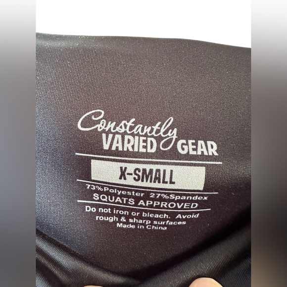 Constantly Varied Gear CVG Mermaid Scale Workout Shorts XS - Picture 6 of 7